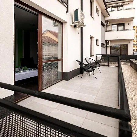 Ease Lux Apartament *